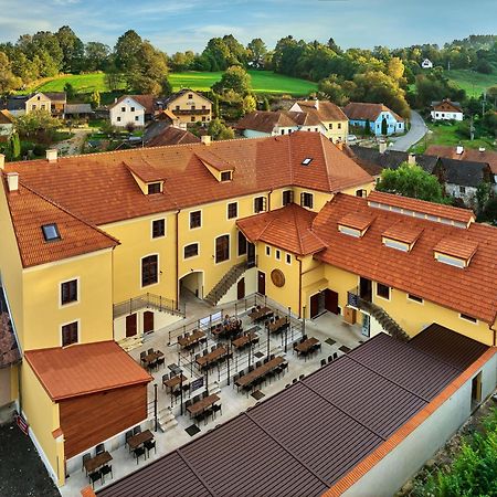 Pivovar Rozmberk Rožmberk nad Vltavou Exterior foto
