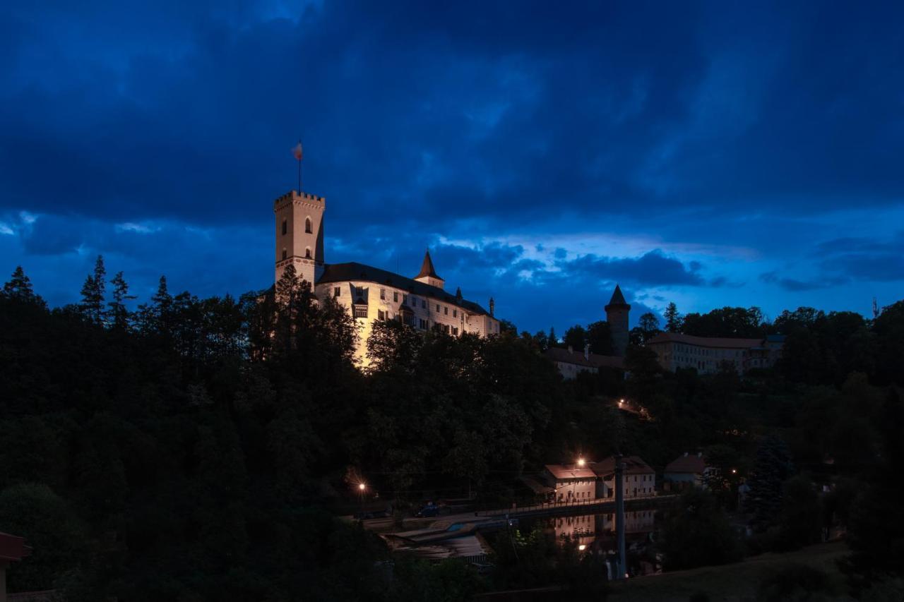 Pivovar Rozmberk Rožmberk nad Vltavou Exterior foto