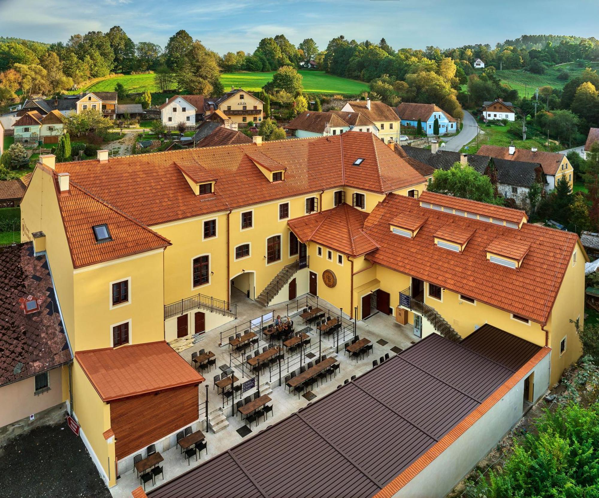 Pivovar Rozmberk Rožmberk nad Vltavou Exterior foto